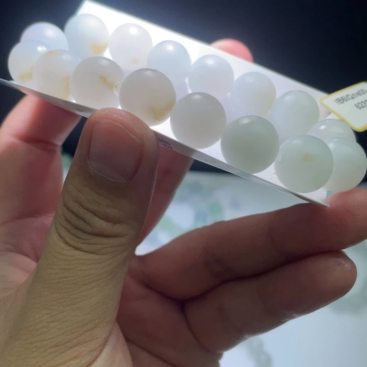 定制翡翠未镶嵌翡翠卡12+