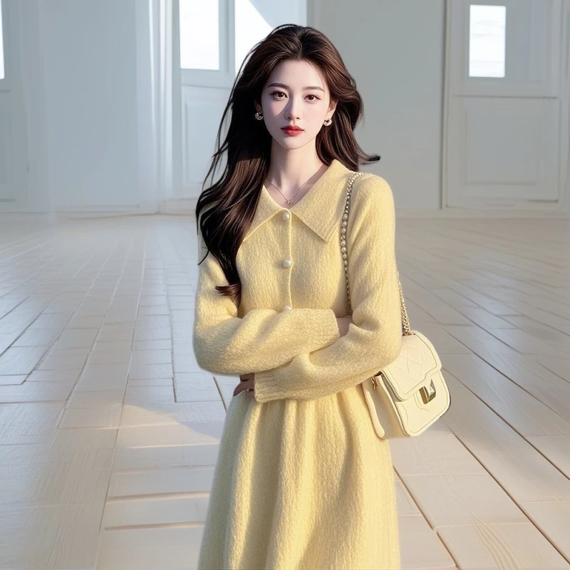 冬季新款时髦小香风甜美系掐腰黄色针织名媛高端小洋装清纯感连衣