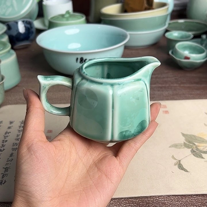 龙泉云间青瓷小米茶器