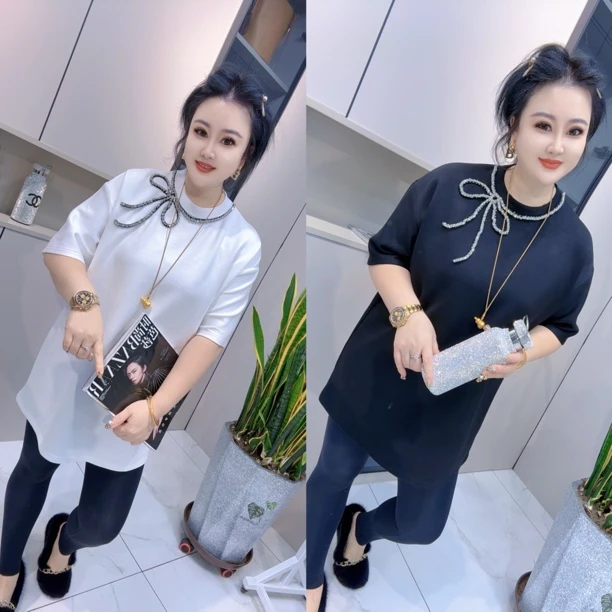 【娟姐精选】25113欧货重工领口镶钻、镶钻大蝴蝶结欧版体恤