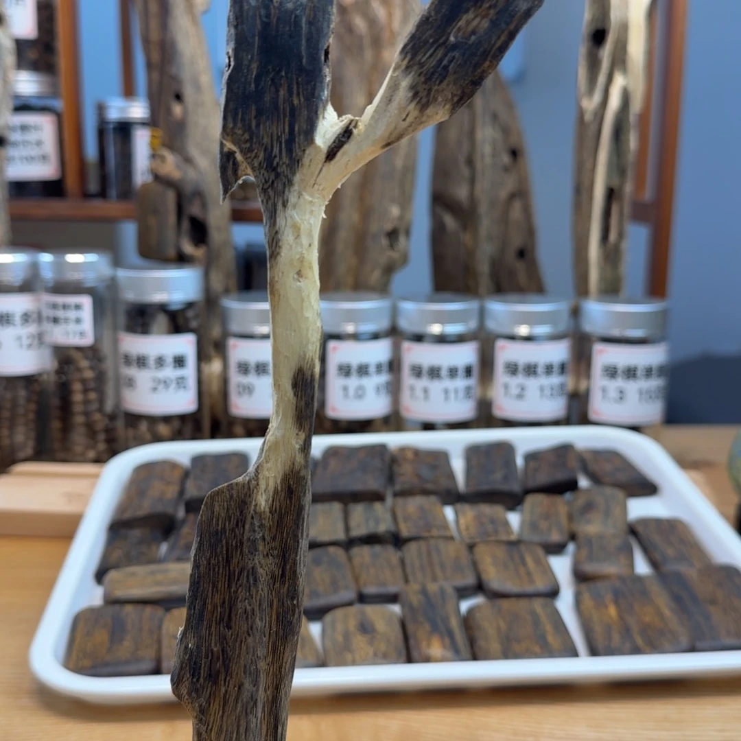 香料绿棋沉香小摆件55克