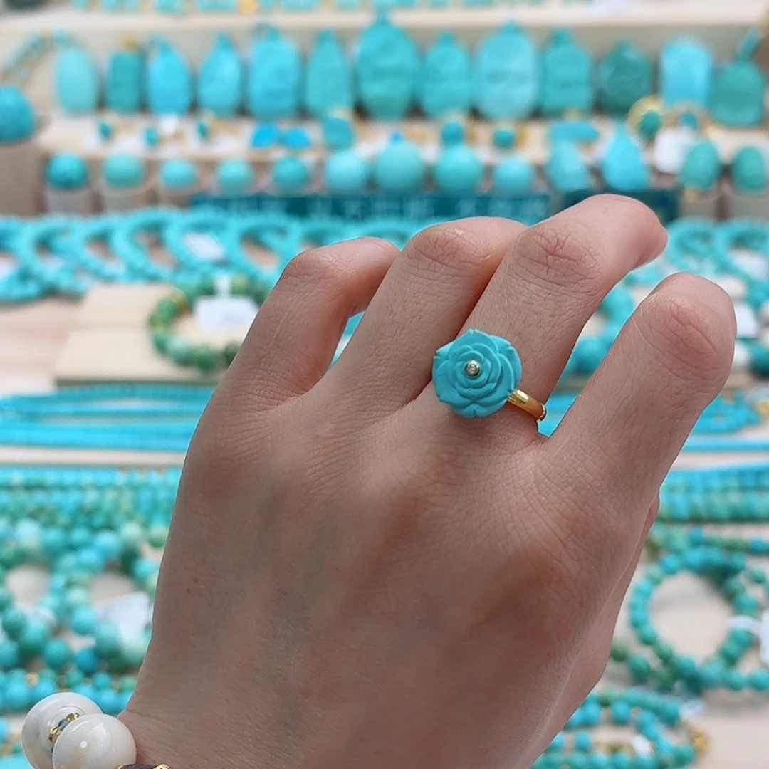 绿松石18K金镶嵌珠宝奇石