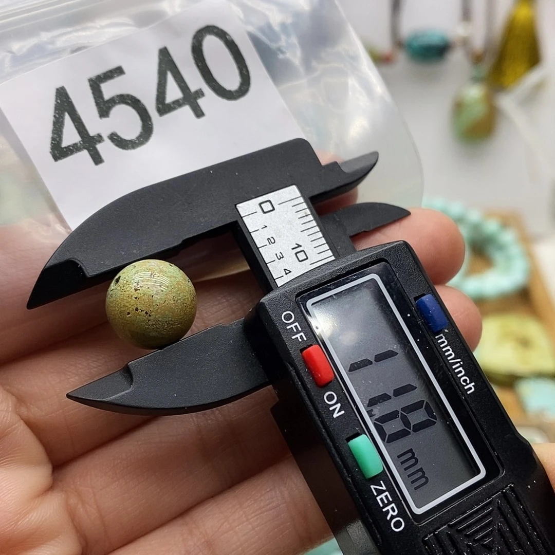 南红玛瑙未镶嵌颈饰