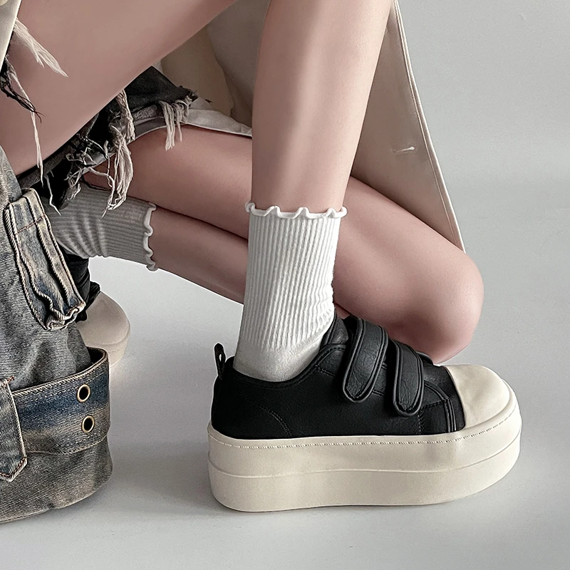 增高显脚小板鞋大头鞋女2025新款百搭丑萌魔术贴厚底小白鞋潮