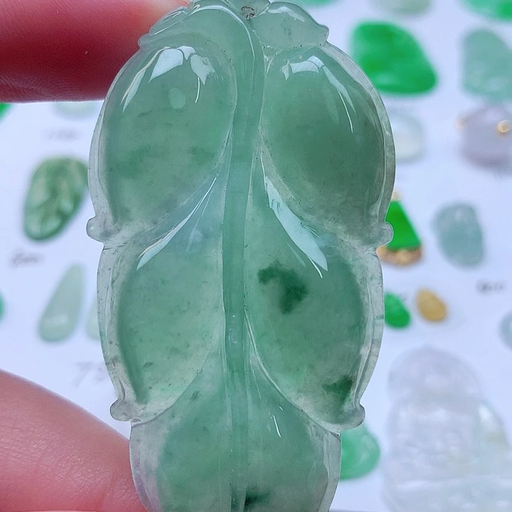 翡翠未镶嵌吊坠(不含链)叶子