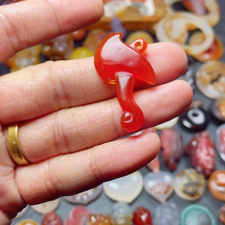 玛瑙/玉髓未镶嵌颈饰