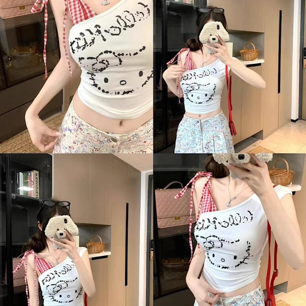 【甜辣妹kitty 带胸垫】红格子拼接短袖露肩女设计感斜肩短款上衣