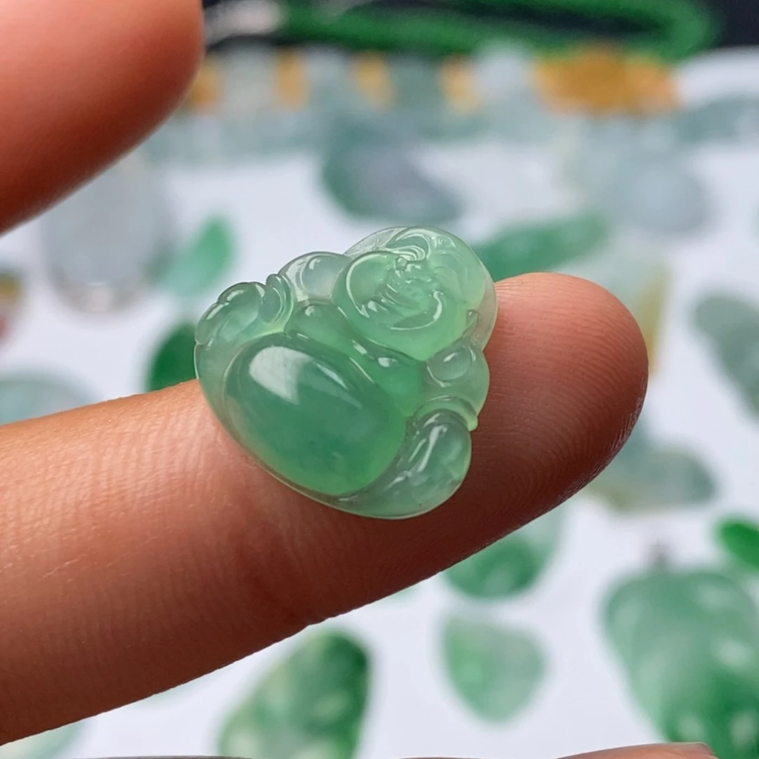 定制翡翠未镶嵌翡翠