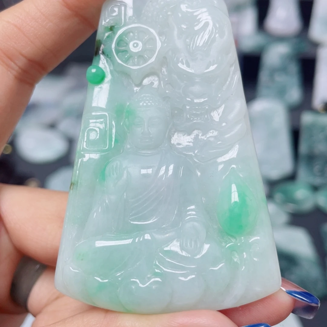 翡翠未镶嵌颈饰阿弥陀佛