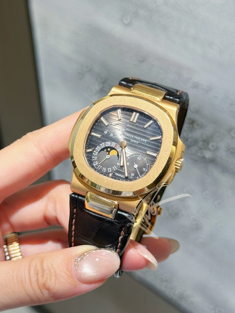 99新 Patek Philippe/百达翡丽 19年全套5712R皮带蒂芙尼联名款