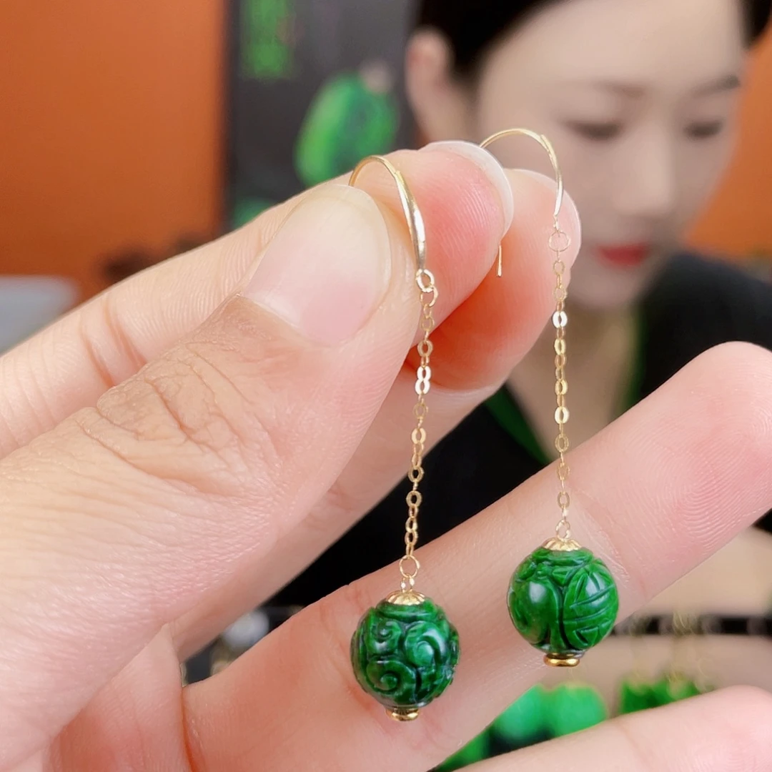 翡翠18K金镶嵌耳饰