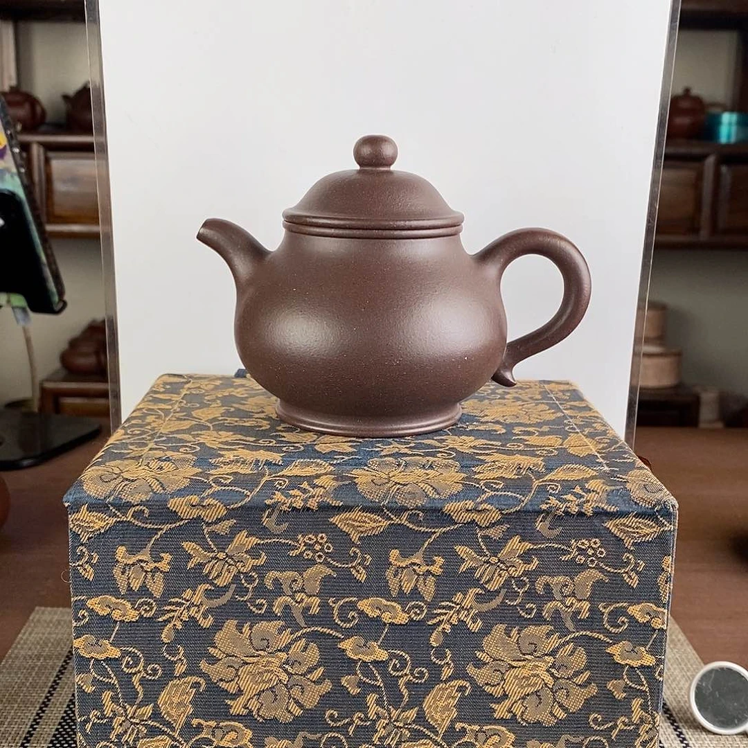 它***卜茶壶紫砂宜兴紫砂工艺美术精品