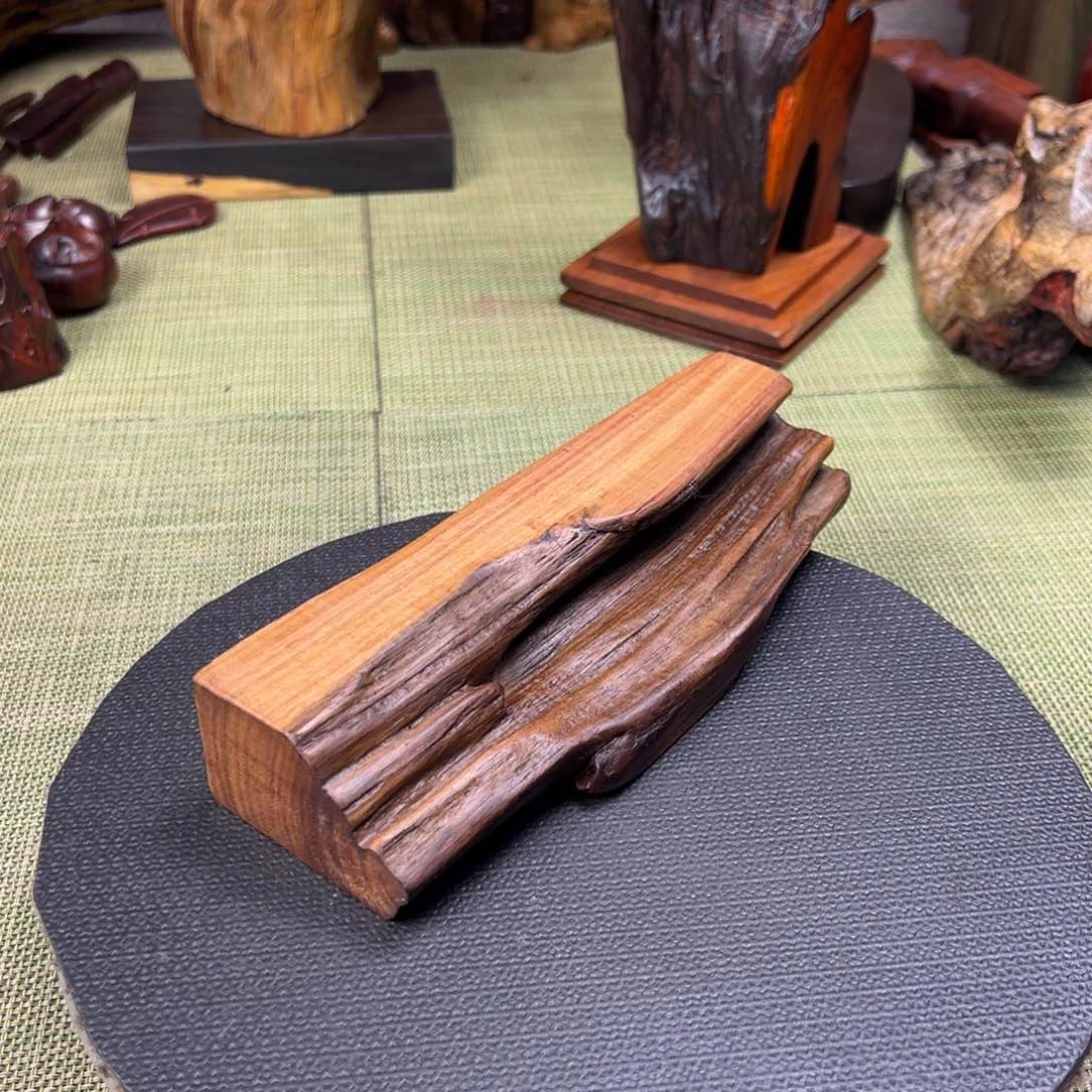 大果紫檀（缅甸花梨）村**坤