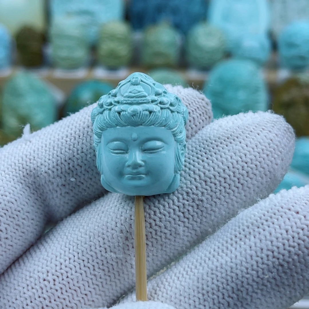 绿松石未镶嵌珠宝奇石