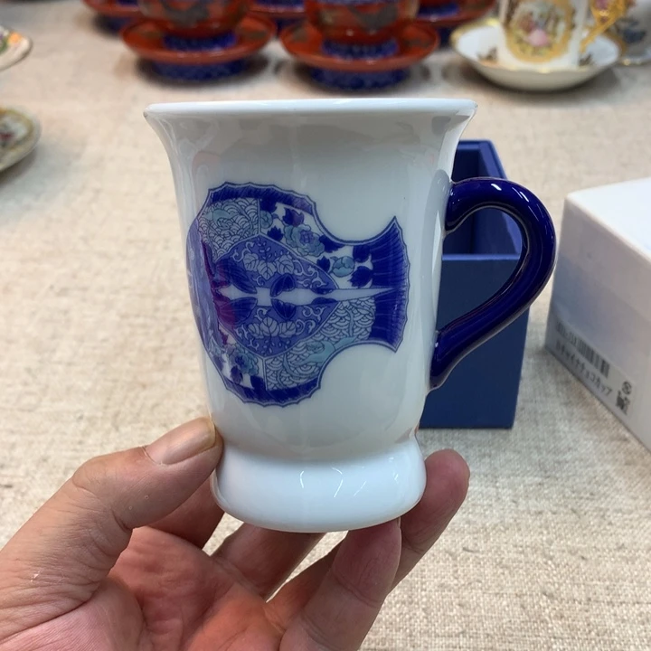 金瓷阁家的美丽瓷器