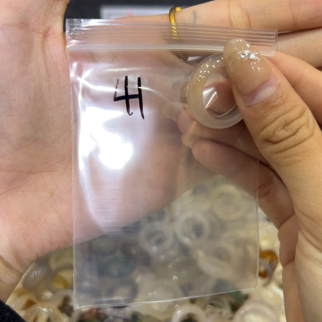 玛瑙/玉髓戒指合金41港18