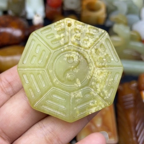 蛇纹石玉未镶嵌颈饰61