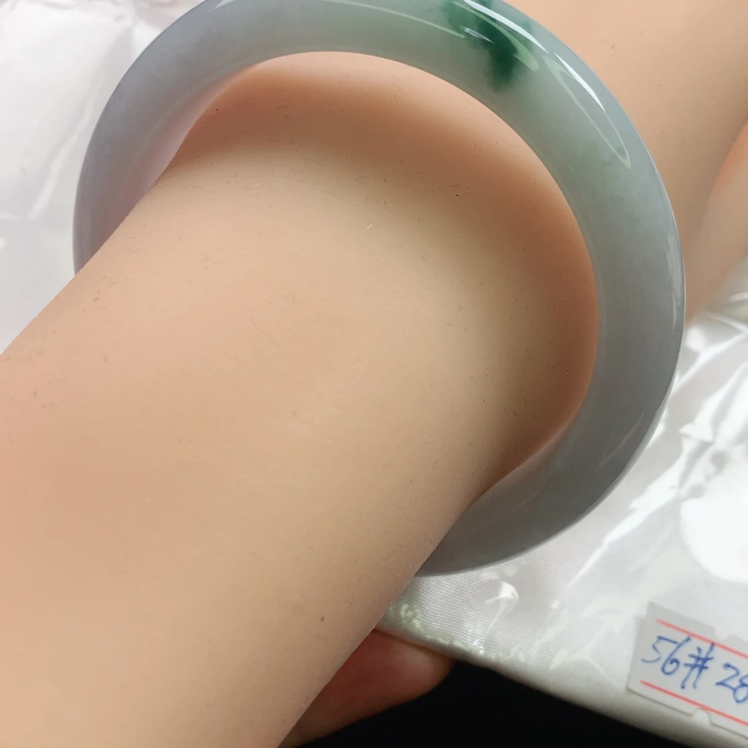 翡翠手镯未镶嵌缅甸翡翠5657