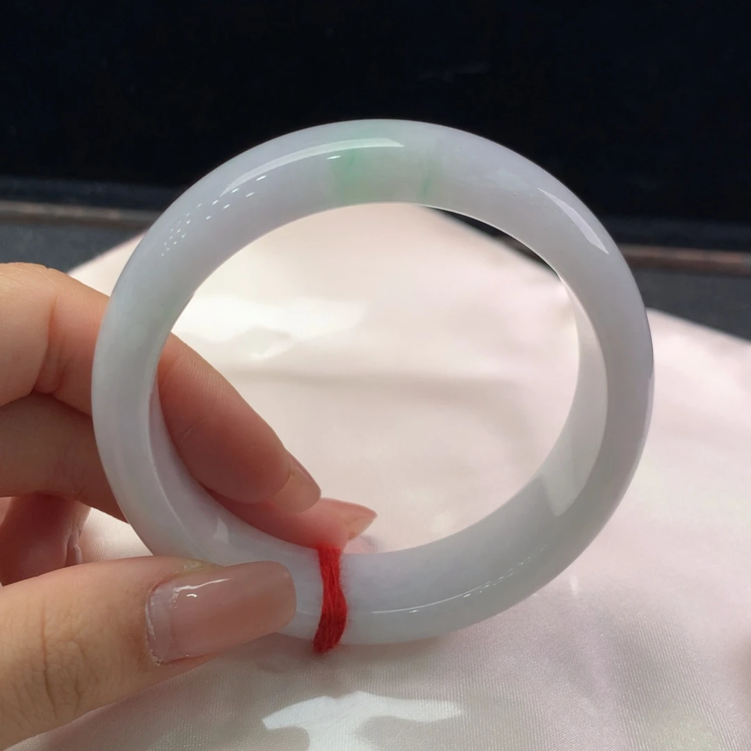 翡翠未镶嵌手镯缅甸A货翡翠 淡春彩轮胎58 59