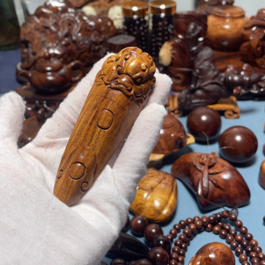 黄花梨/降香黄檀把件