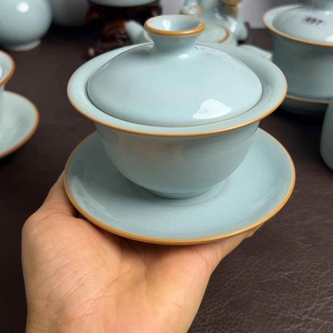 用****4天青色元宝盖碗微瑕