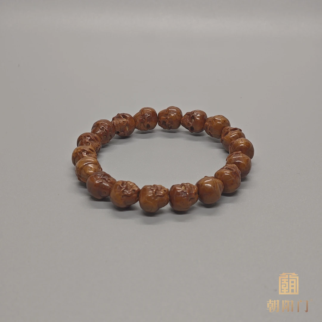 【0075】紫金鼠雕刻“骷髅”11-12mm左右原色紫金鼠细节刻画文玩