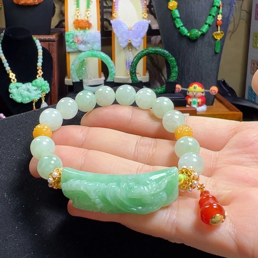 翡翠未镶嵌毛衣链手牌