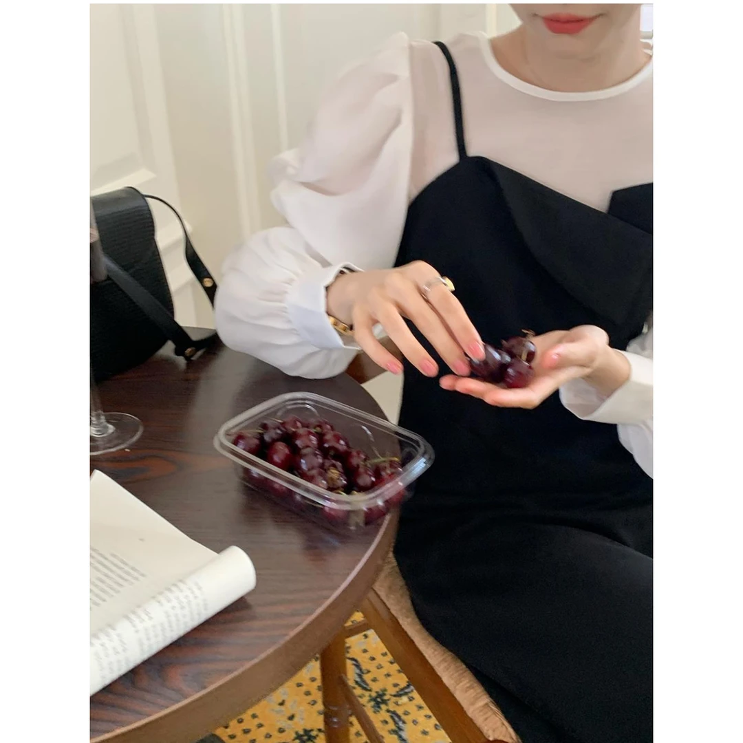 显瘦气质泡泡袖长袖拼接小众时尚法式上衣连衣裙吊带裙套装 2025