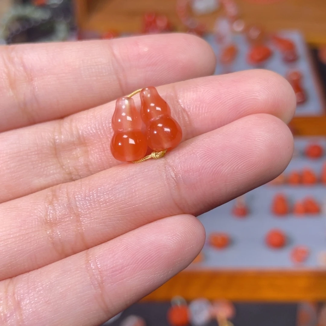 未镶嵌冰粉葫芦一对南红玛瑙
