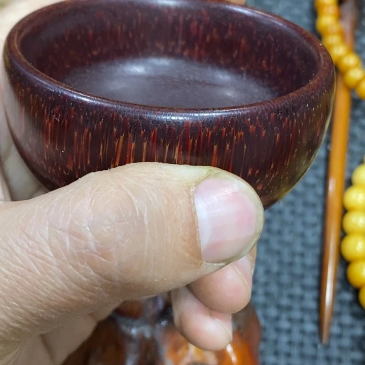 滴血莲花菩提吊坠