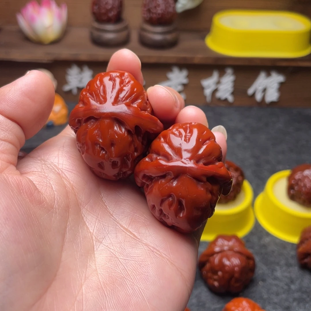 文玩核桃吊坠文玩核桃 手把件 百年 36