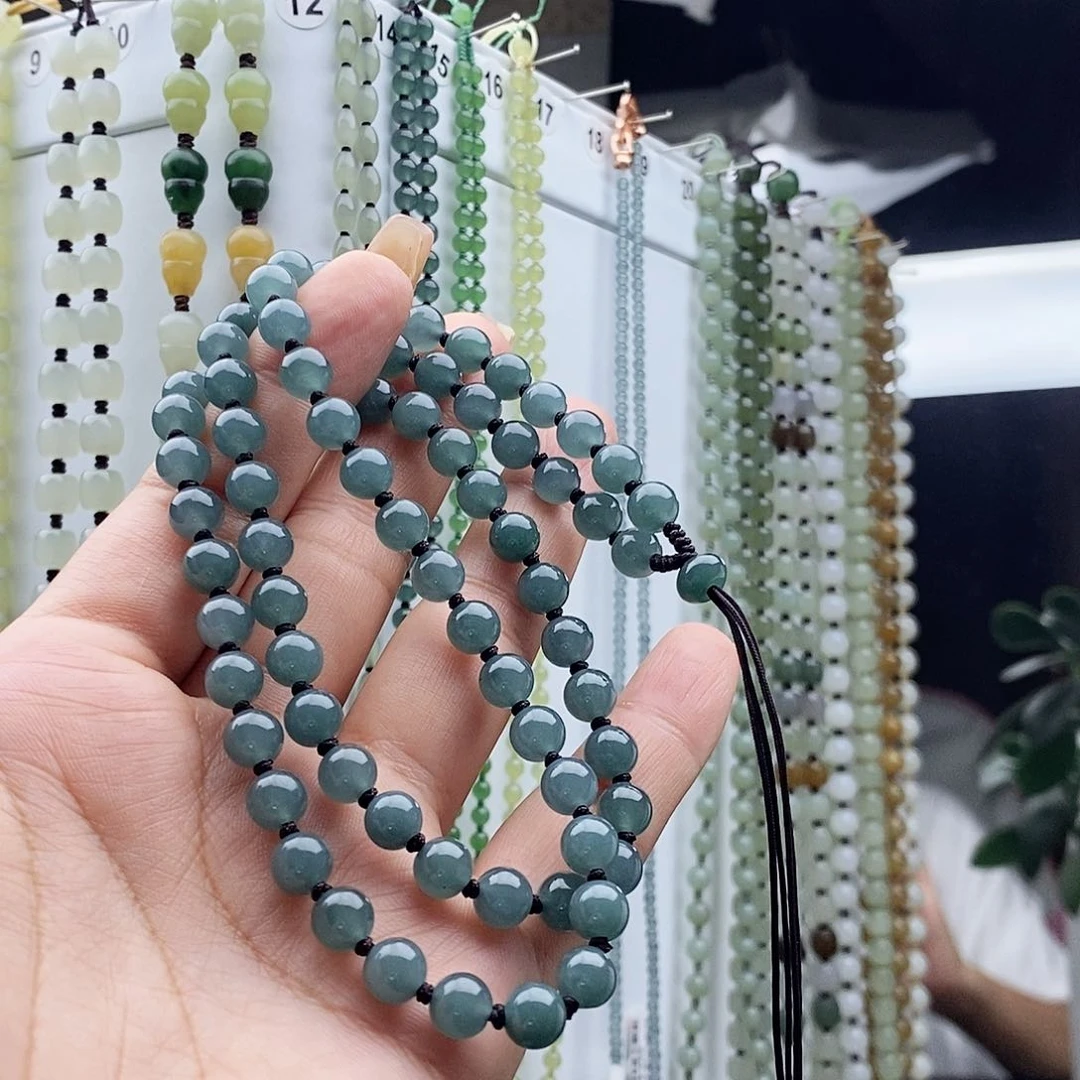 溪***途翡翠未镶嵌颈饰翡翠项链