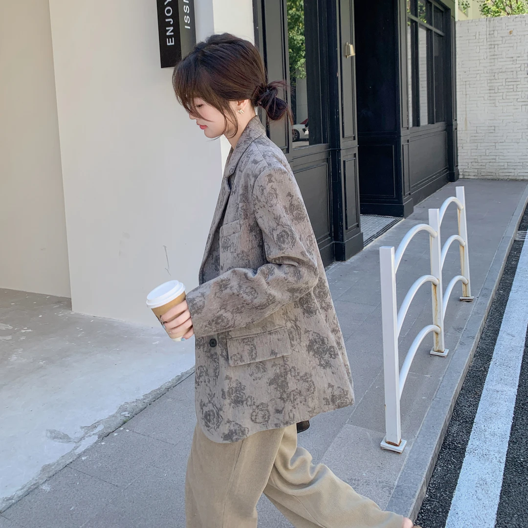 韩系轻职风复古西装外套女2025秋季新款网红爆款时尚独特西服上衣