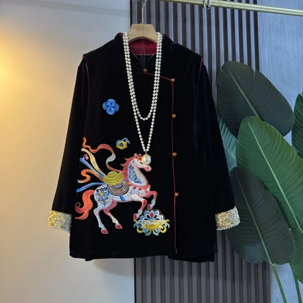 新中式国风大码秋冬飞马刺绣盘扣丝绒马甲复古洋气显气质新年款