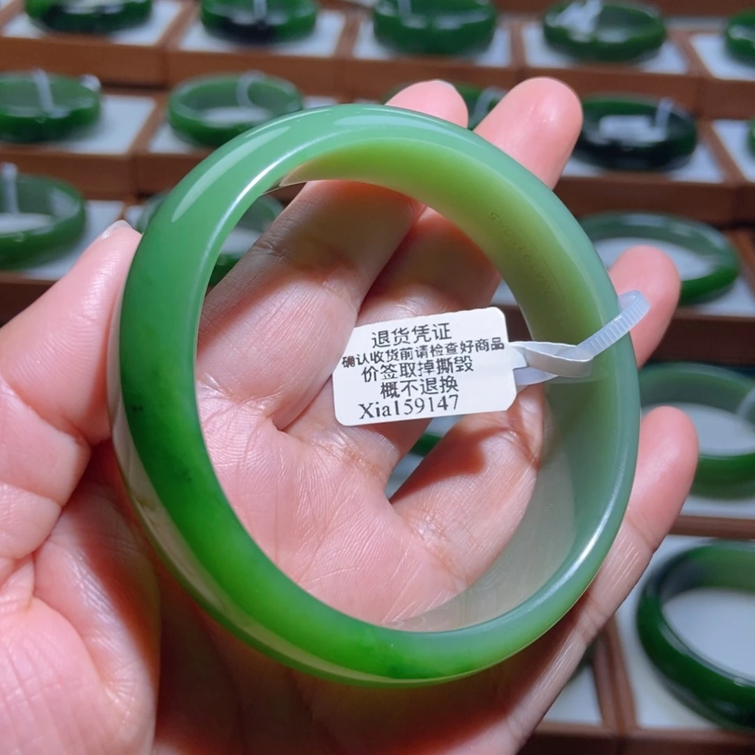 和田玉（碧玉）未镶嵌手镯粉绿5960