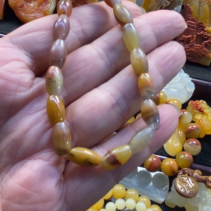石英质玉（黄龙玉）未镶嵌黄龙玉
