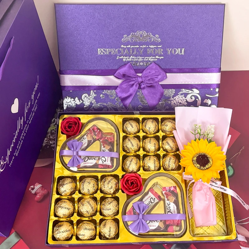 Dove/德芙花束礼盒送男女朋友2025德芙圣诞巧克力圣诞礼物零食