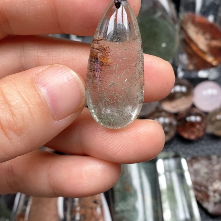 未镶嵌颈饰水晶水晶