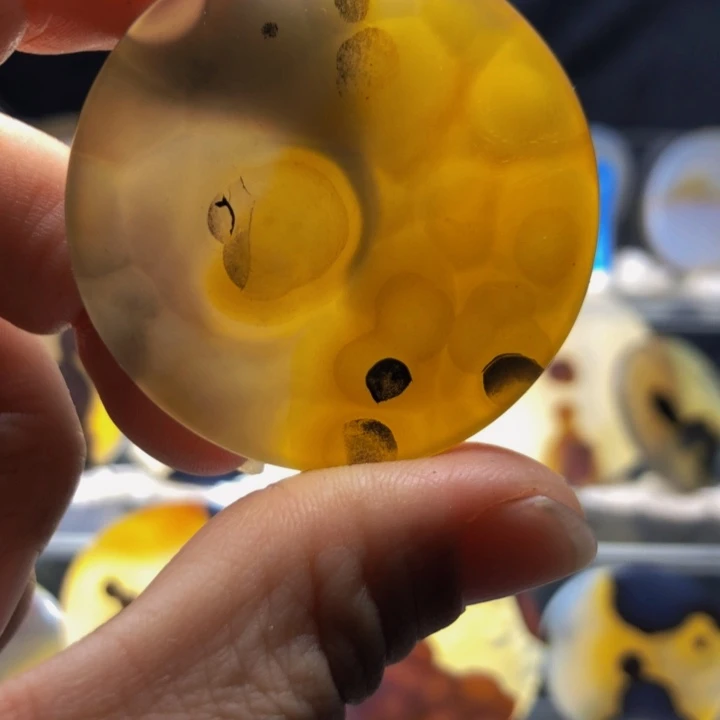 合金玛瑙/玉髓珠宝奇石131