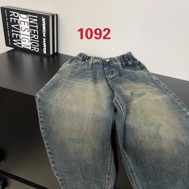 KM PERSONALITY 2025 新款春秋不加绒儿童牛仔裤 1092