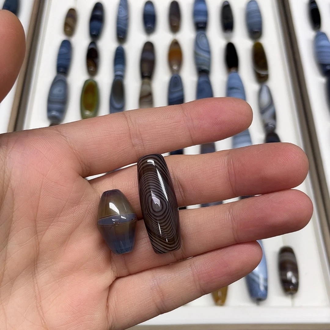 思***邪合金颈饰玛瑙/玉髓