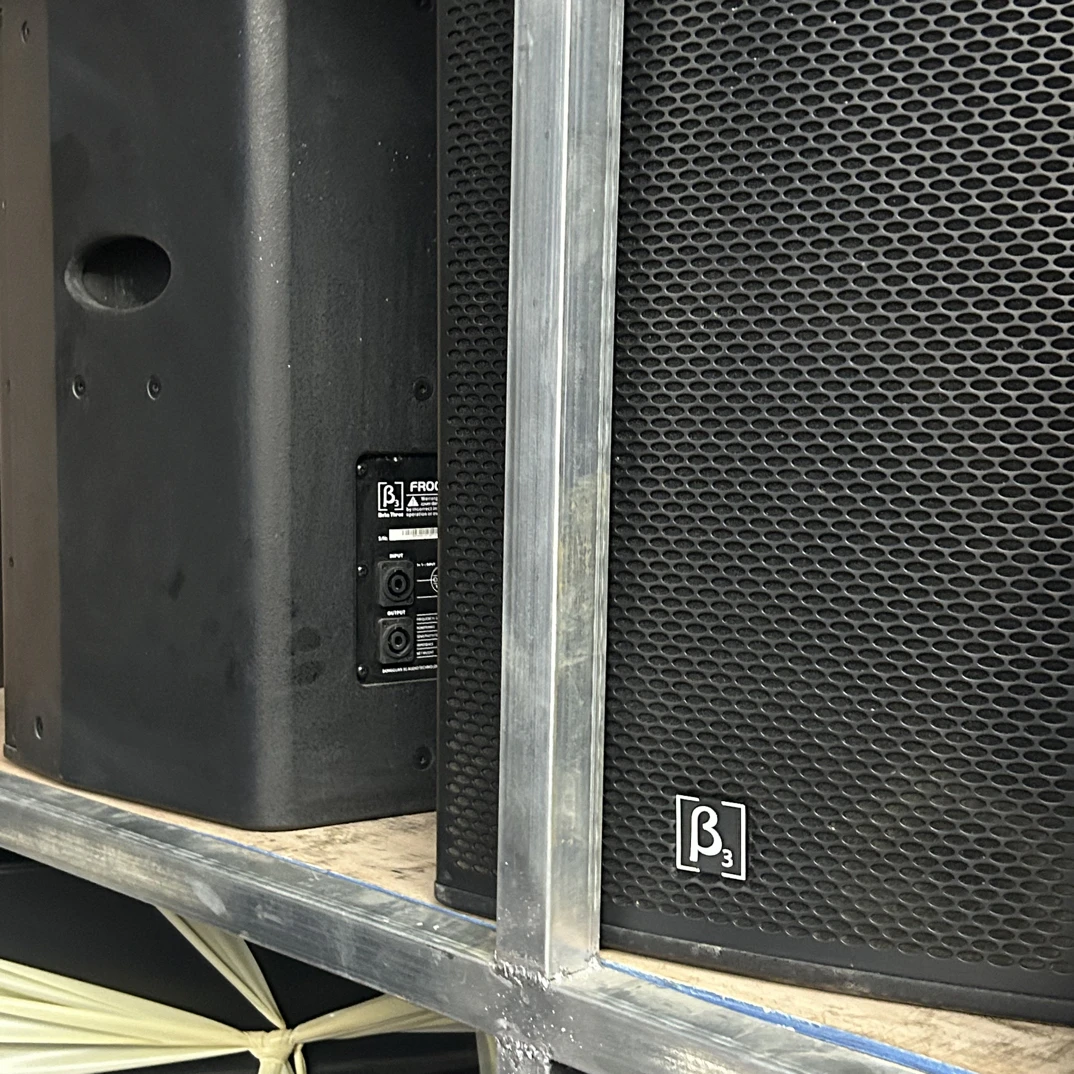 贝塔斯瑞12寸前导后导9新音箱280瓦一对价不包邮