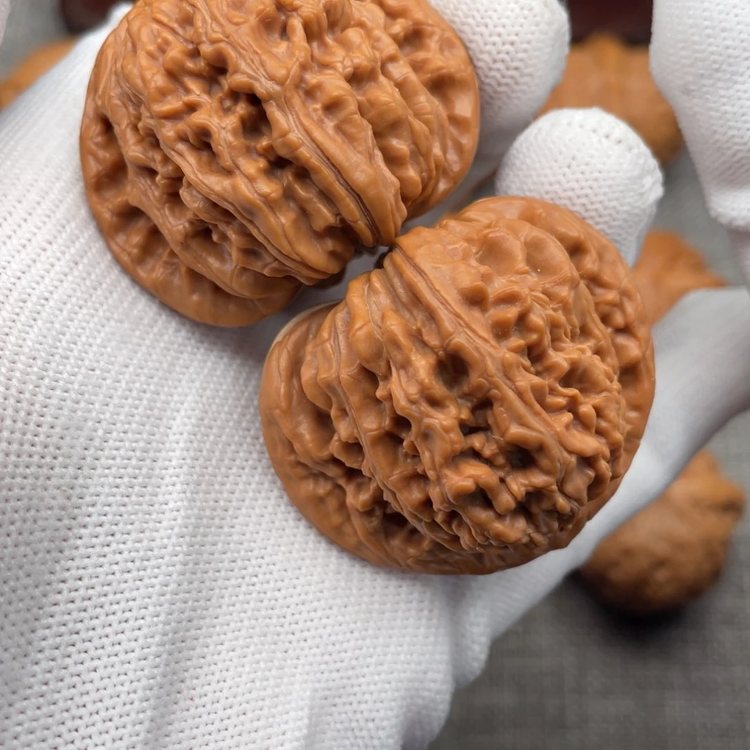 文玩核桃把件43平谷精品桃心桩四座楼