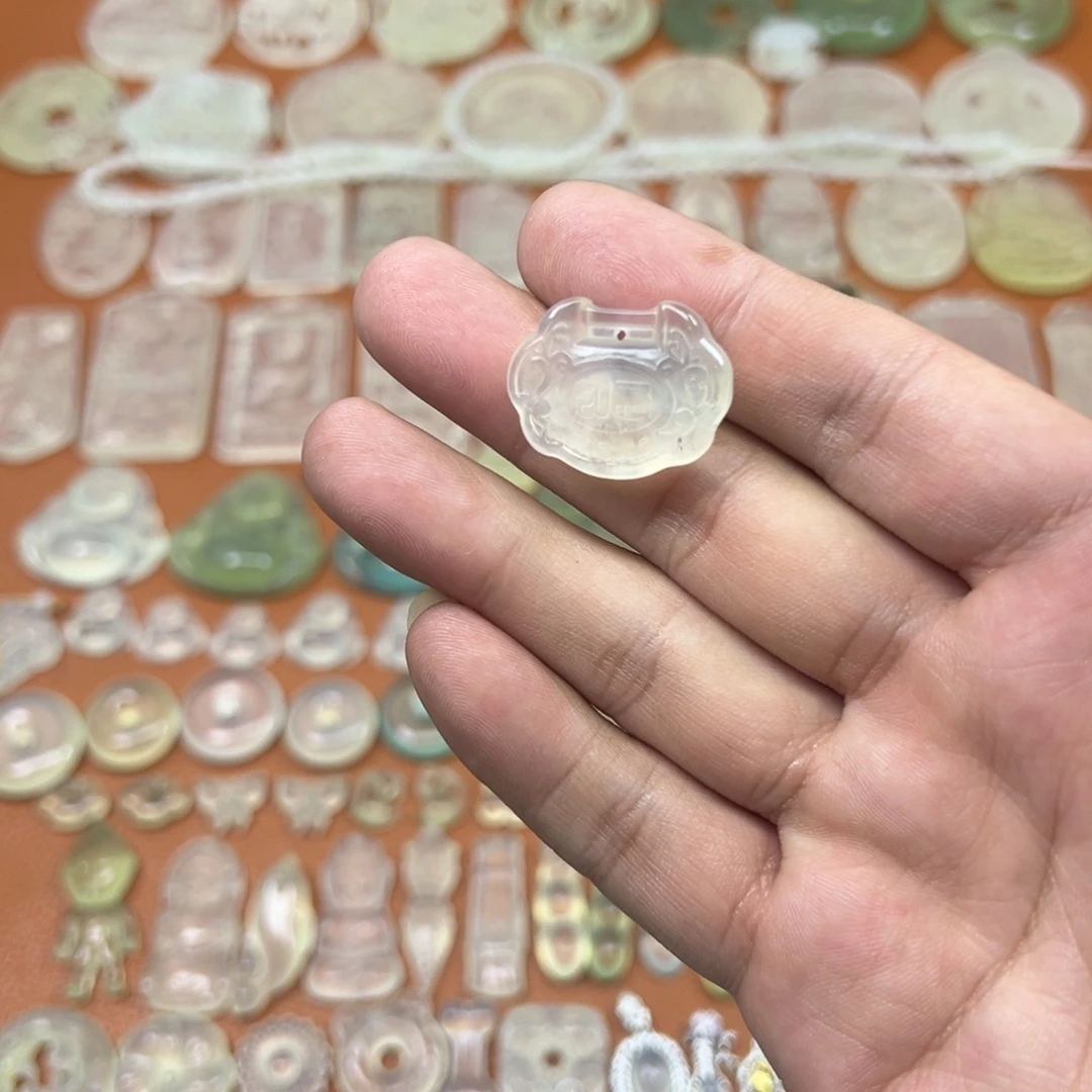 蛇纹石玉未镶嵌多样性随机发一