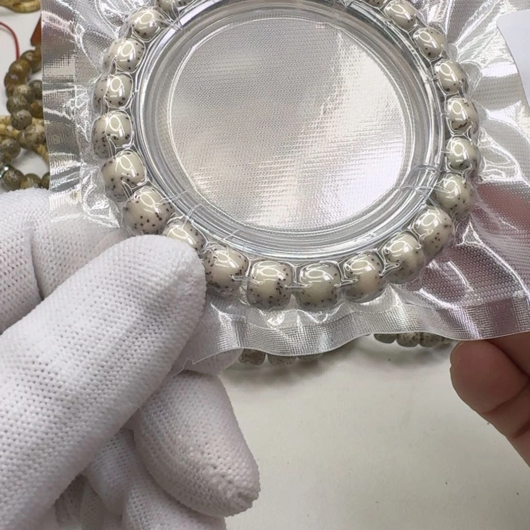 星月菩提手串16灭世糯冰绿背河豚9单圈