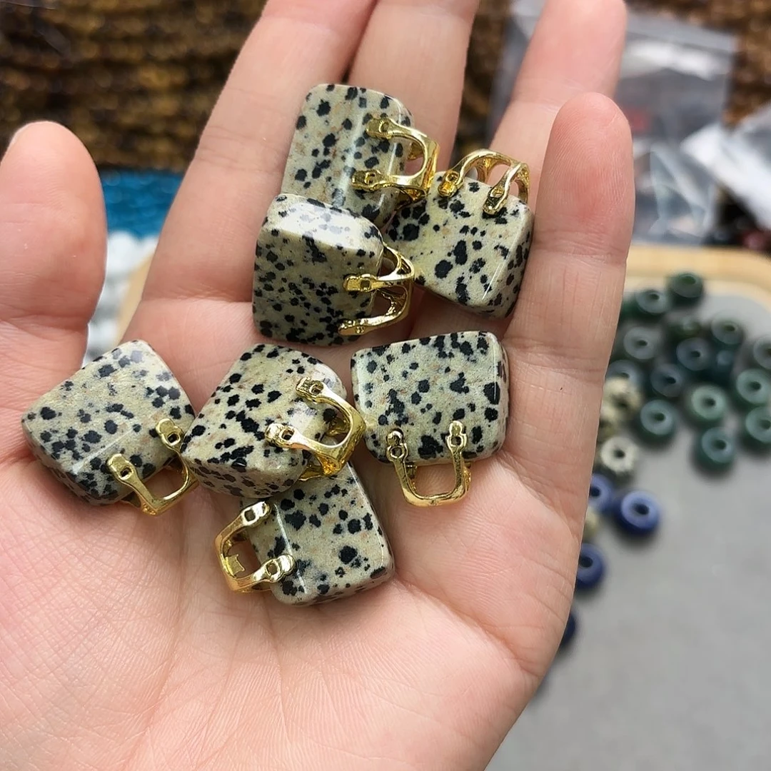 未镶嵌玛瑙/玉髓珠宝半成品21×23斑点包包一颗