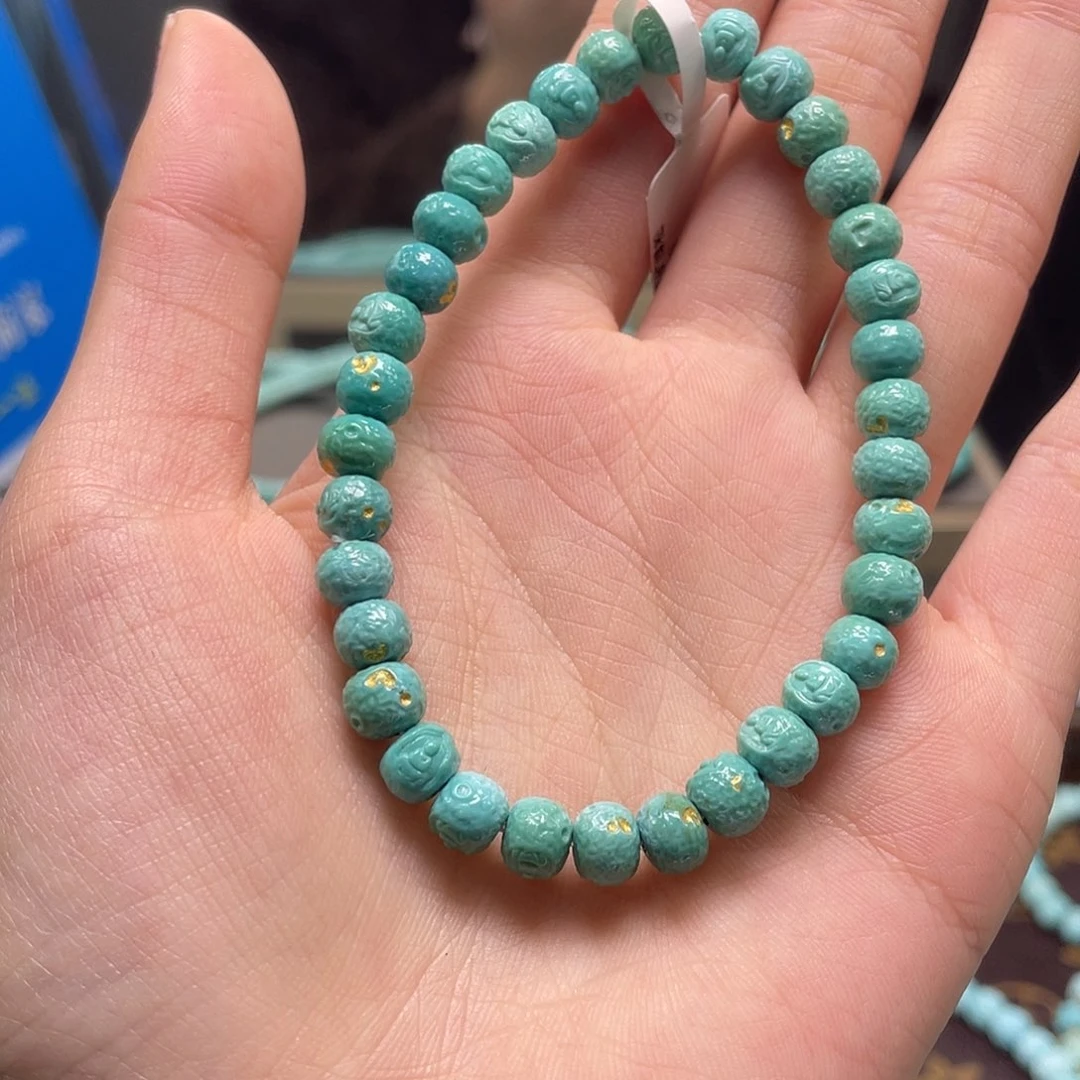 绿松石未镶嵌珠宝奇石16