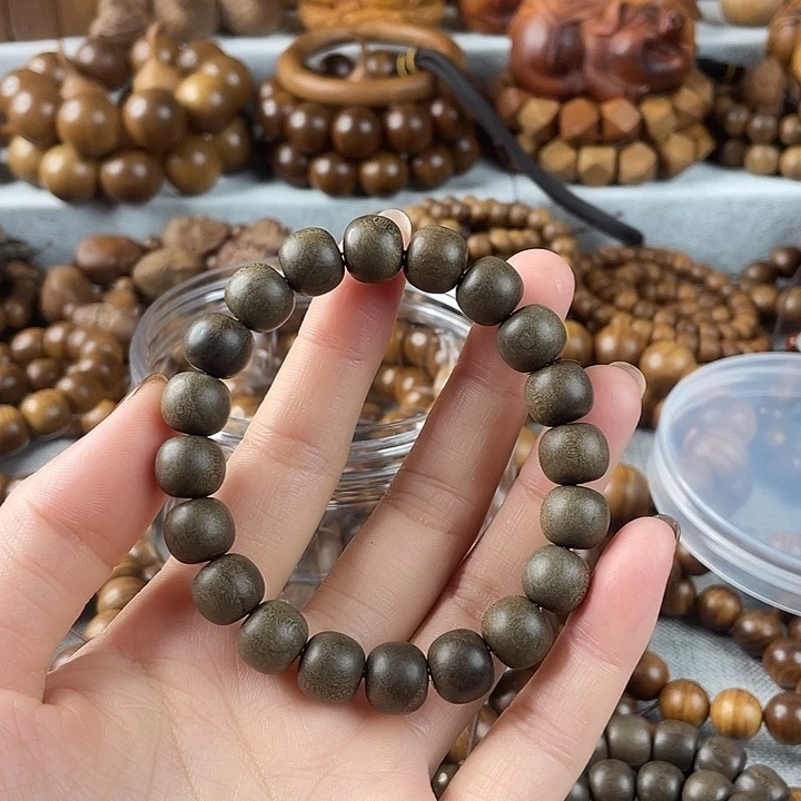 用***3木老山檀10/11单圈阴沉手串