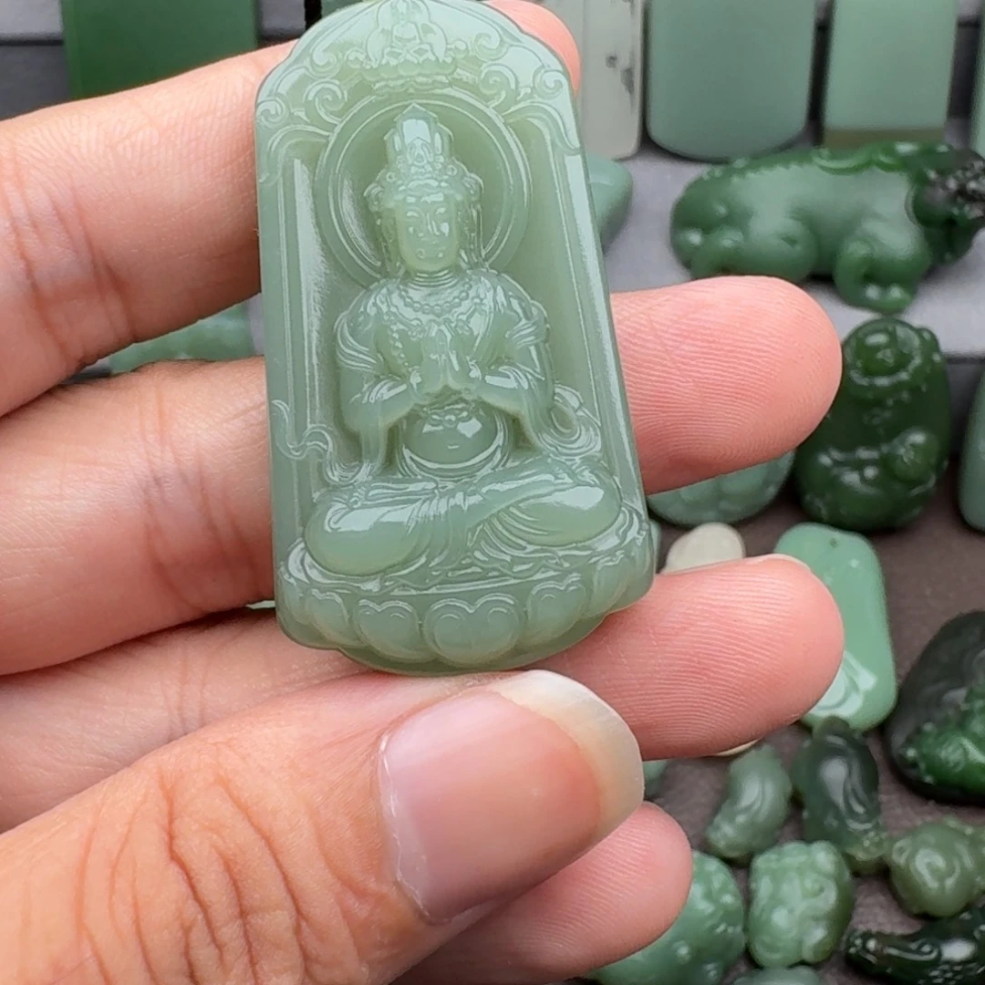 未镶嵌和田玉（碧玉）挂件