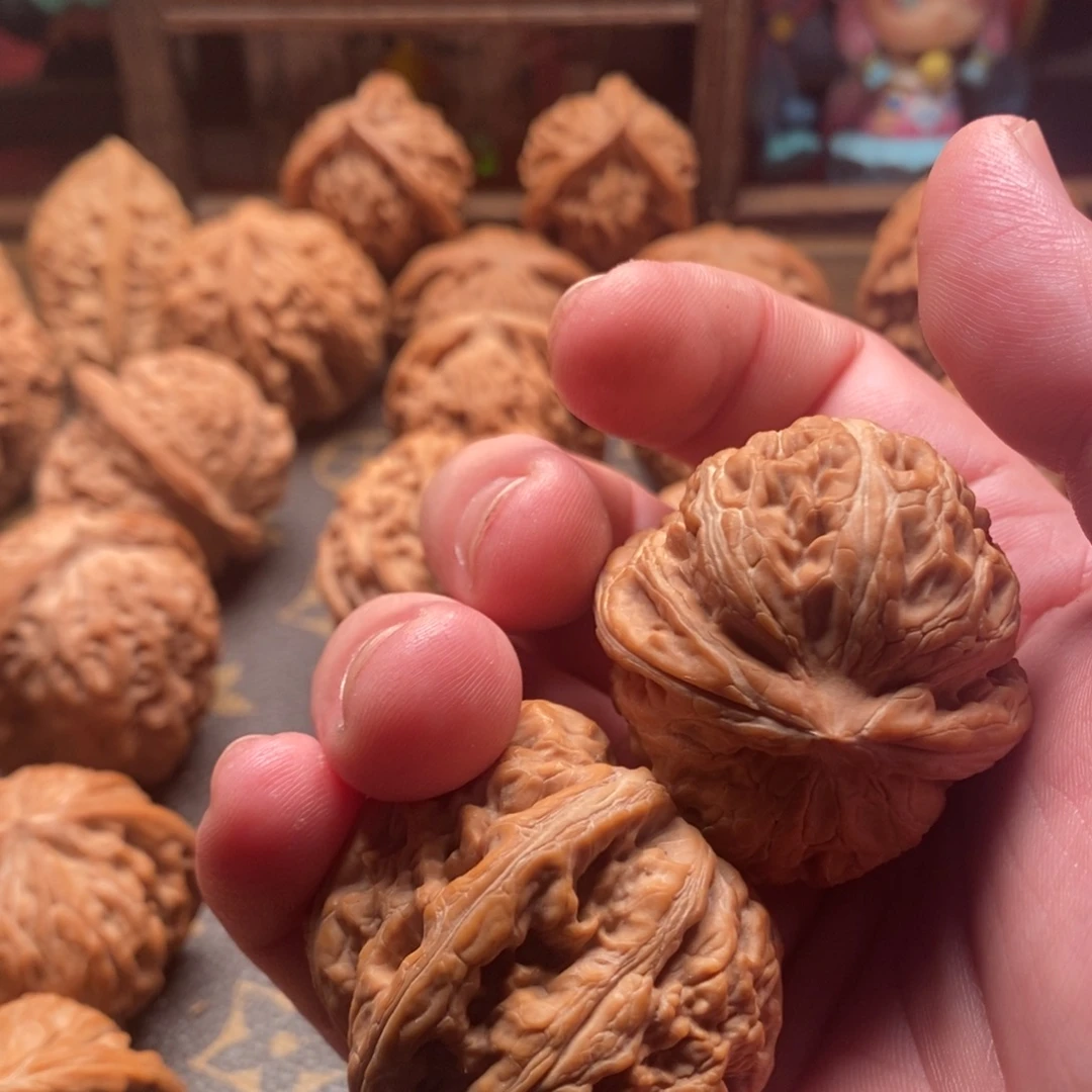 伯***虎吊坠文玩核桃文玩核桃
